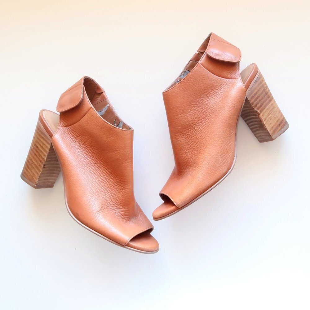 Matisse Tan Leather Peep-Toe Stacked Block Heel Bootie Shoes Size 7